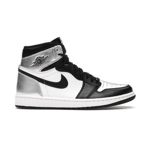 Nike Women's Black and Silver Sneakers